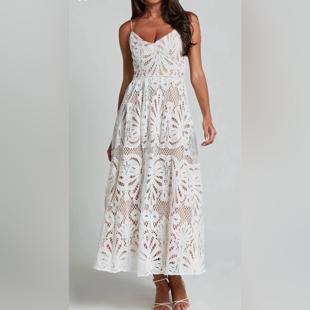 NWT Showpo white lace midi dress